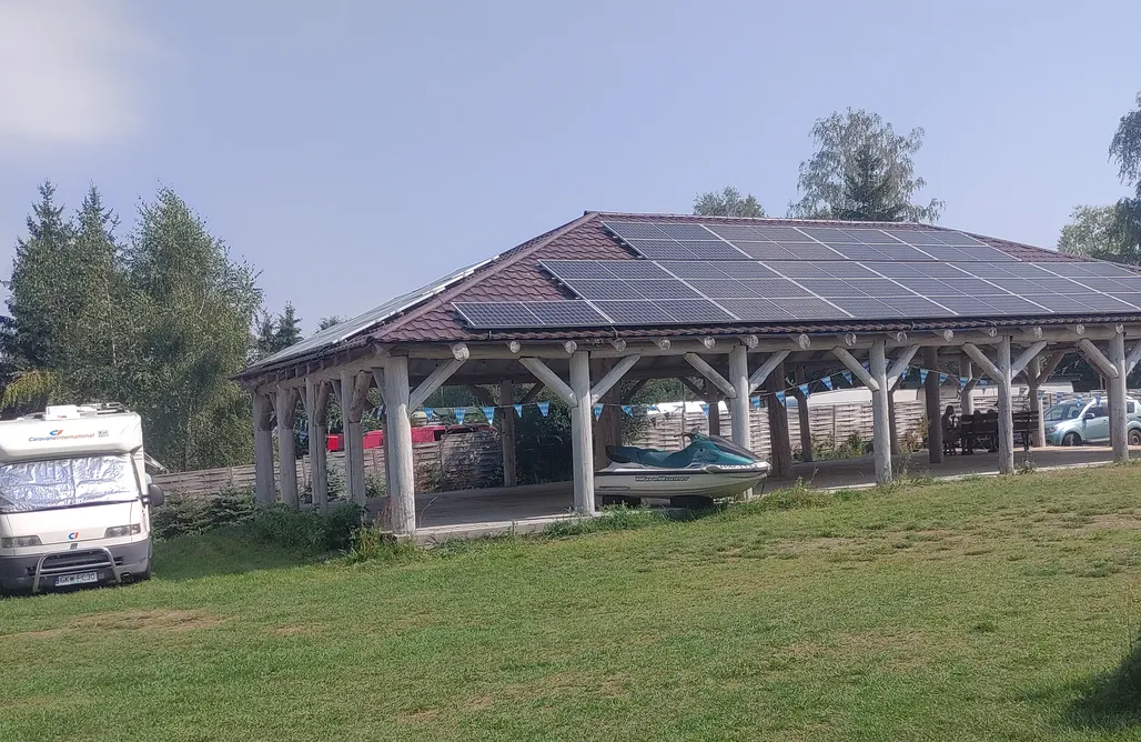 AlohaCamp Miejsce dla kamperów 4