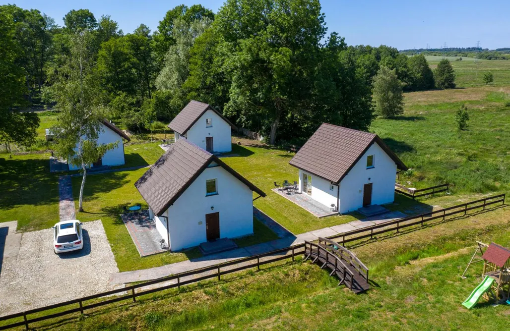 noclegi AlohaCamp Domki nad morzem w Lędzinie 2