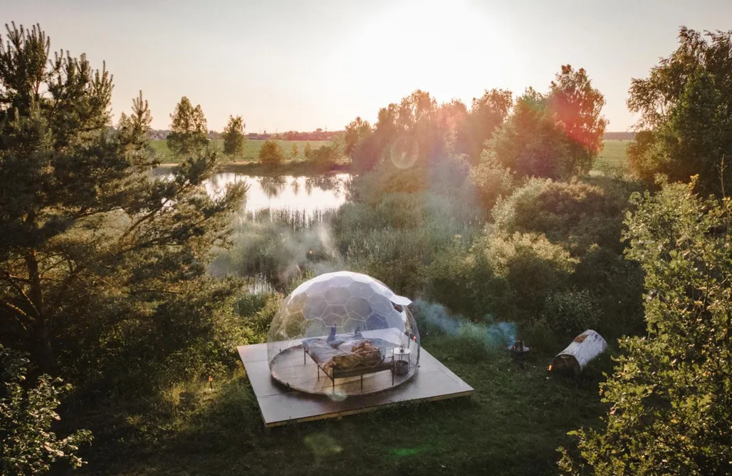 Magisches Bubble-Tent in Mönchenhöfe – Schlafen unter Sternen AlohaCamp