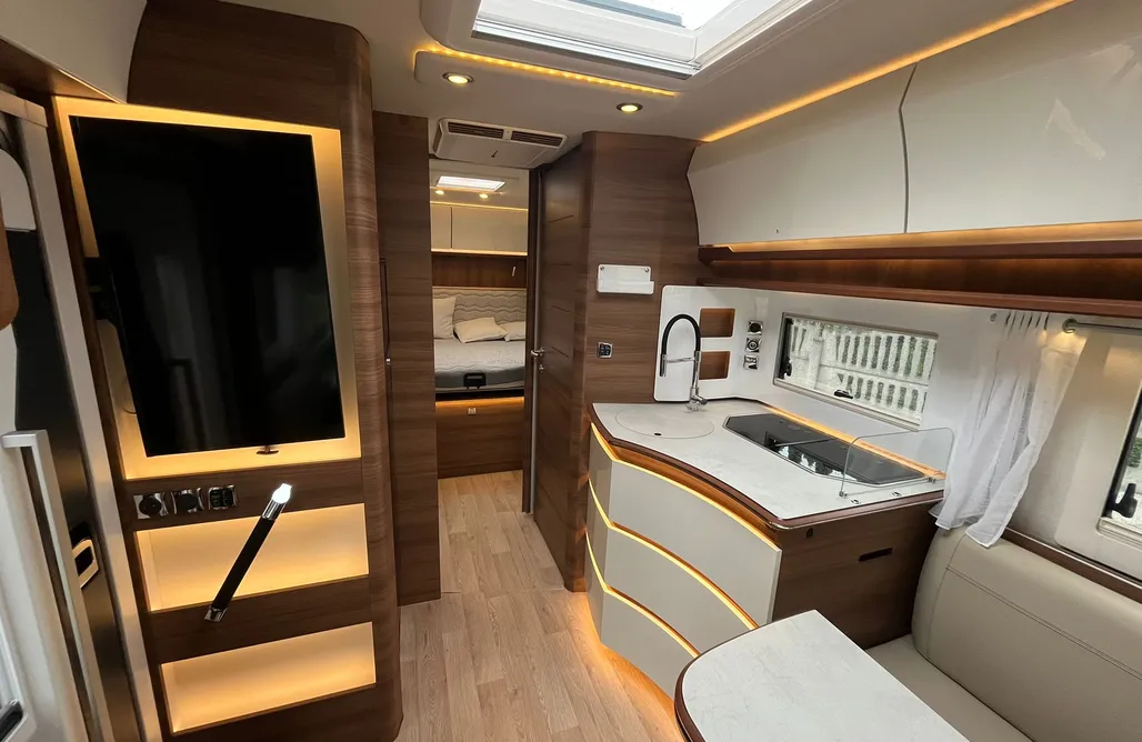 AlohaCamp Kamper Rapido i96M 3