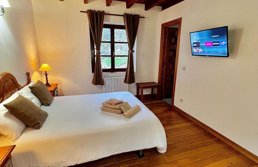 AlohaCamp HABITACIÓN CON VISTAS CAMA MATRIMONIO 4