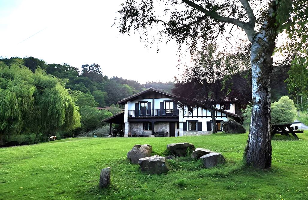 AlohaCamp Caserío Artizarra  1