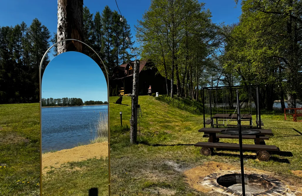 AlohaCamp Domek nad jeziorem 1