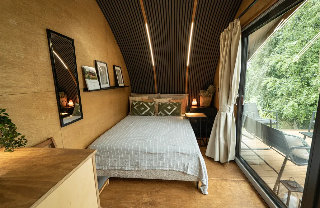 AlohaCamp Widokowa 12, Glamping dwuosobowy z widokiem na jezioro 4