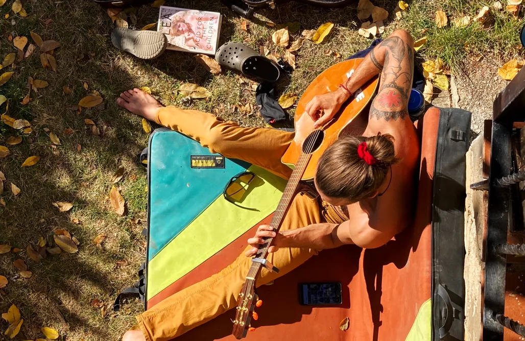 AlohaCamp Habitacion doble con baño compartido 1