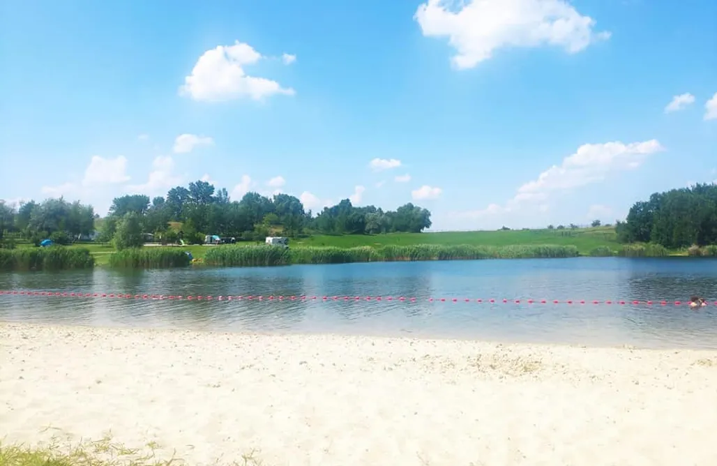 AlohaCamp Miejsce dla przyczep 3