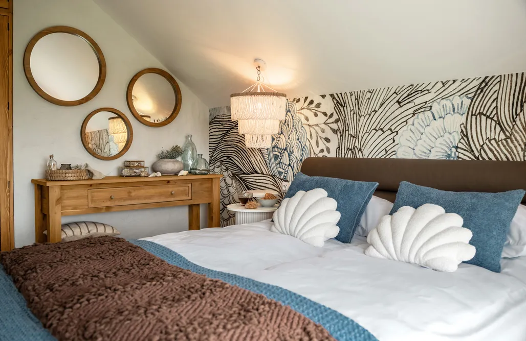 AlohaCamp Santorini 4