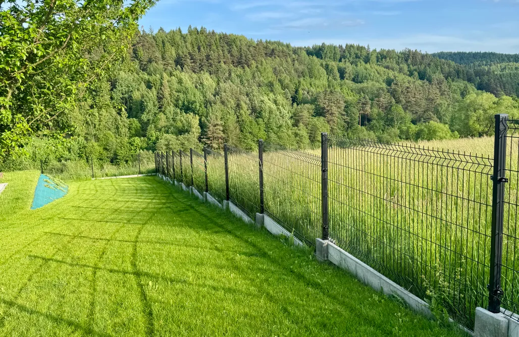 AlohaCamp accommodaties NALAS domki z widokiem 1