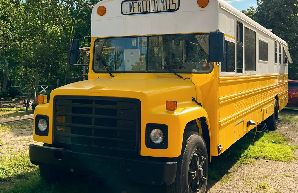 Villas In Germany Schoolbus Tinyhouse 2