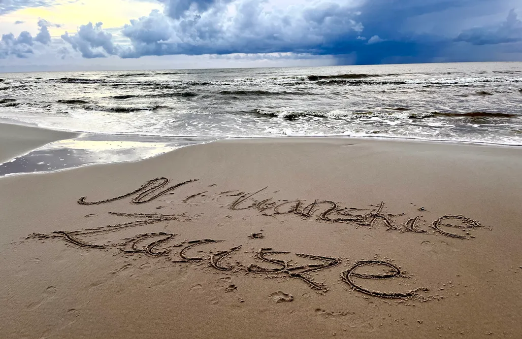 noclegi AlohaCamp Niebiańskie Zacisze - Domki z basenem i sauną  1