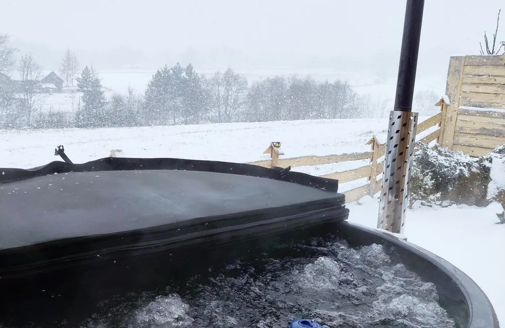Domek Z Jacuzzi Zakopane Góralskie Domki na Podhalu z Jacuzzi  1