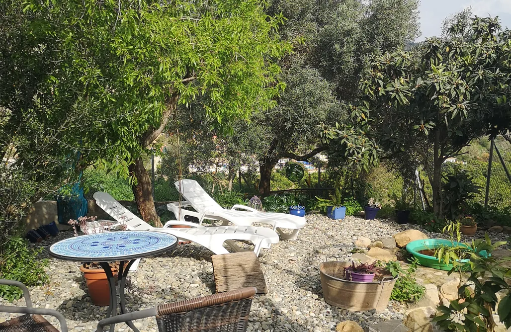 alojamientos AlohaCamp Magic Mountain Retreat (& relax in nature) 4