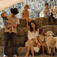 Tomáš Gastgebe Shepard's Yurt