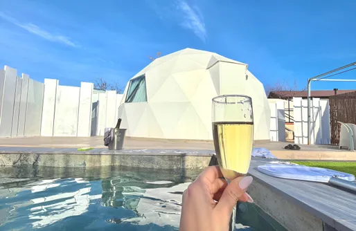 Imagen de Glamping - Nixia dome Luna Nueva, Llena, Azul