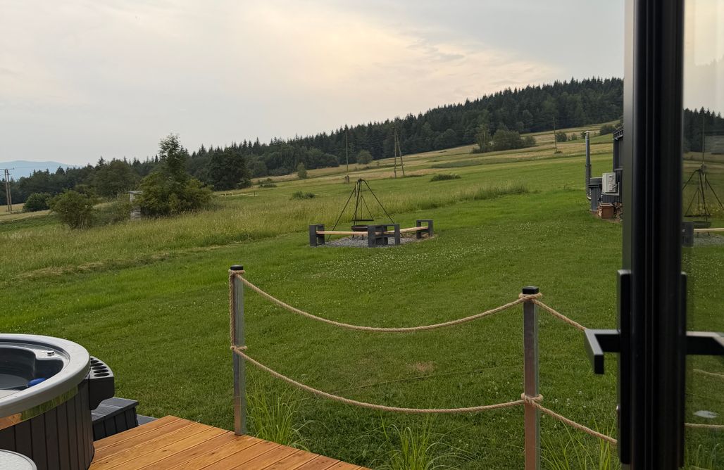 AlohaCamp accommodaties Tiny Camp - huisjes met jacuzzi en sauna 1