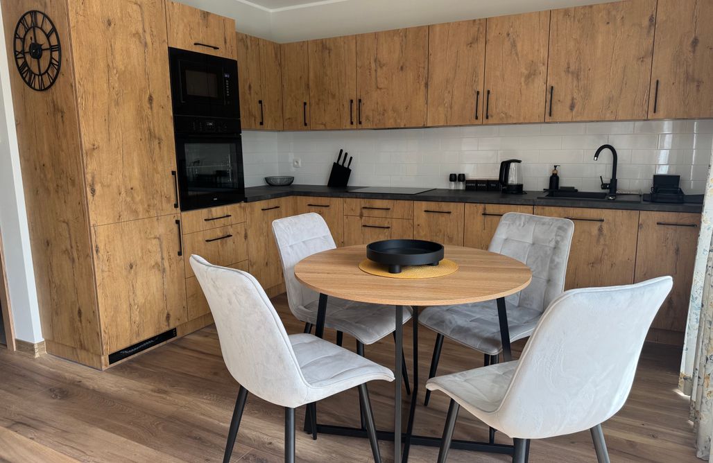 AlohaCamp Apartament nr 7 z widokiem na rzekę i las 4