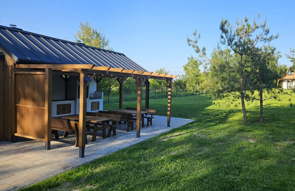 noclegi AlohaCamp Osada Mech i Fale 4