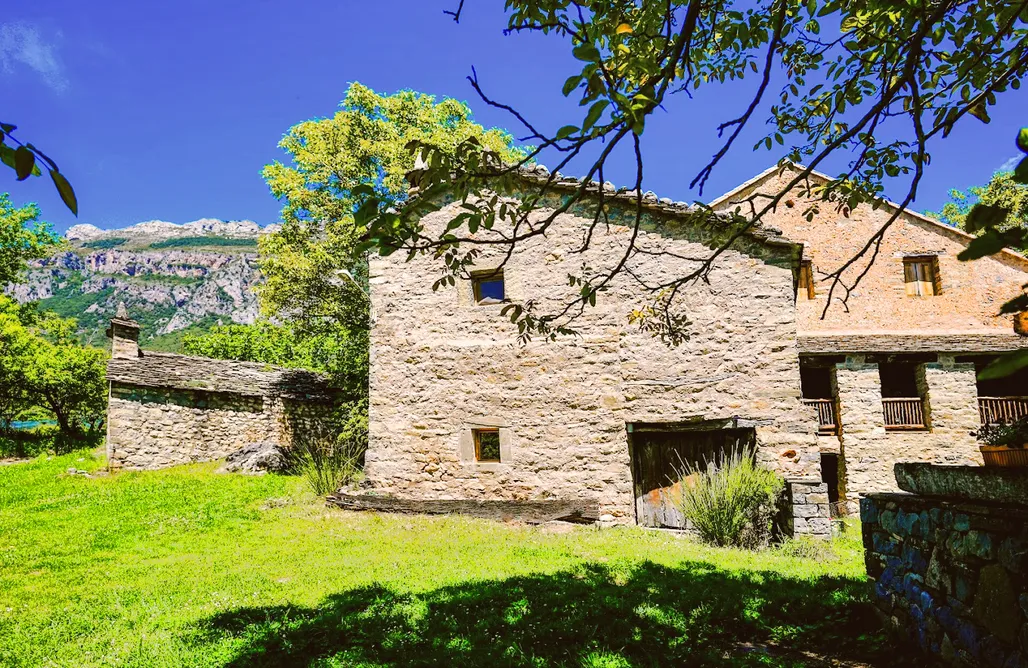 Alojamiento Pirineo aragones Casa Cajigo 2