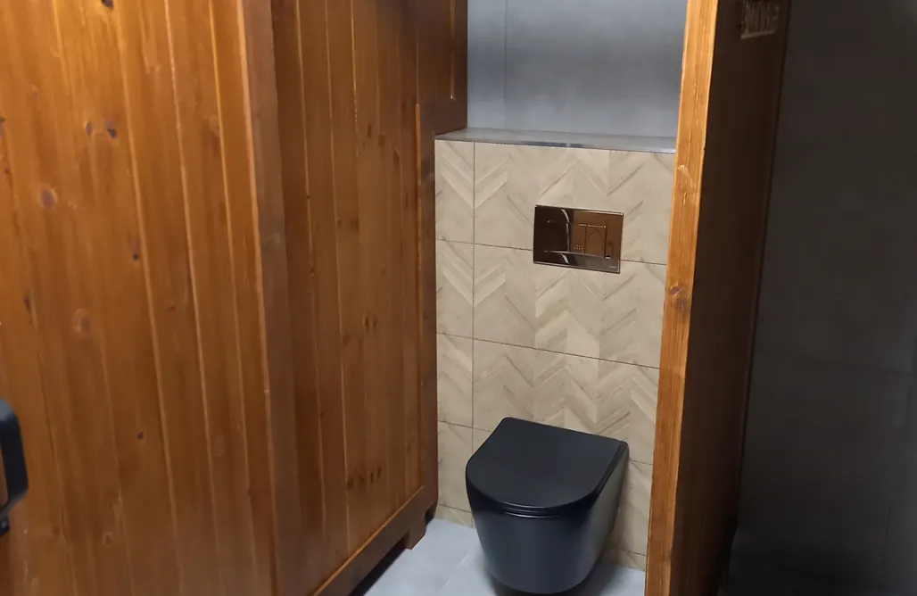 AlohaCamp Pole Biwakowe (namiot, przyczepa, kamper) 4