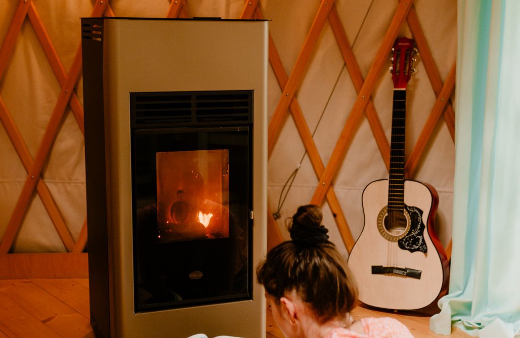 AlohaCamp  Agroturystyka Jurta w Zgodzie z Naturą Szaro Miętowa 3