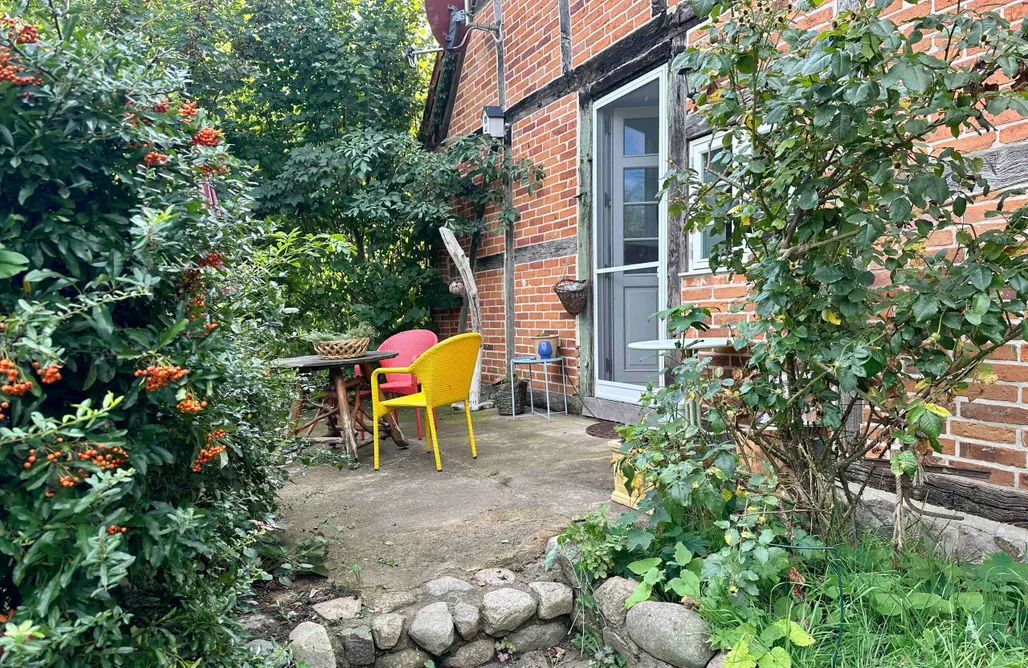 Mecklenbü mit Teich, Kamin, Sauna und Hotpott AlohaCamp