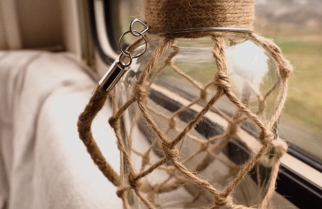 Pole Biwakowe Klimatyczna przyczepa Boho 1