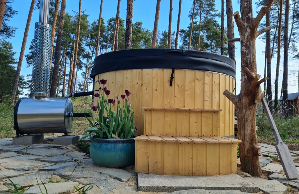 ubytovanie AlohaCamp Pod Czarnym Dzięciołem - dom z widokiem i prywatną balią 4