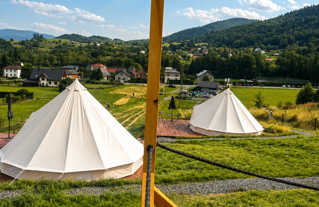 AlohaCamp accommodaties Glamping-Zimnik 1