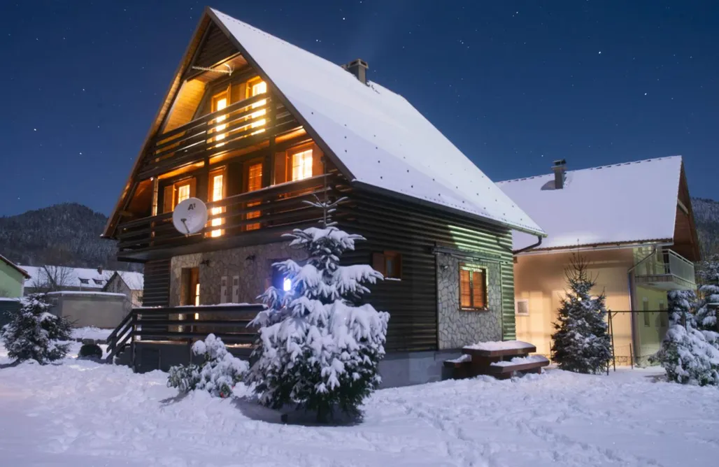 AlohaCamp accommodation Vila Olimp 5