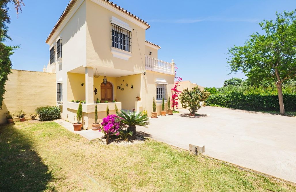 AlohaCamp Los Cipreses 1