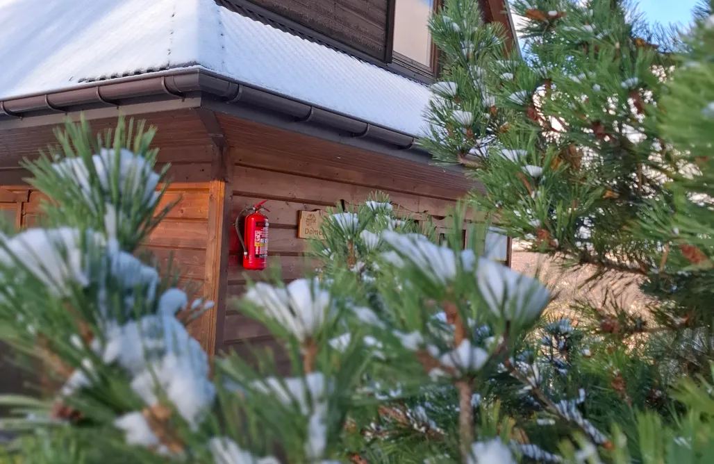 Jezioro Rożnowskie Noclegi Ranczo na Załpie | Domek 4-6 osobowy  1