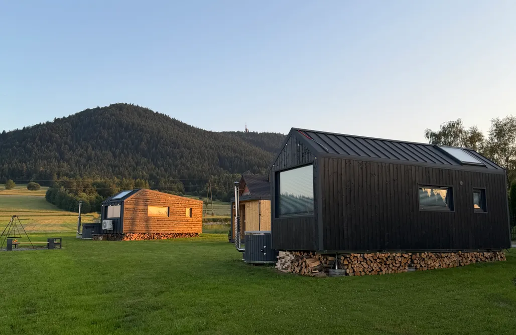 Tiny Camp - domki z jacuzzi i sauną AlohaCamp