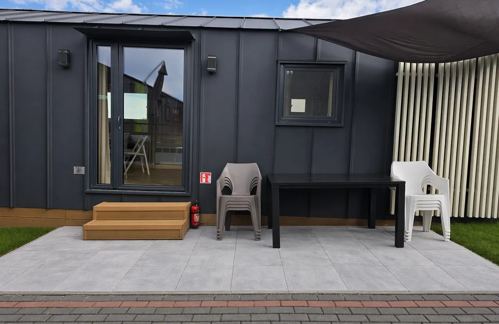 AlohaCamp Domek Exclusive numer 8 2