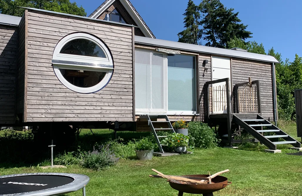 Unterkunft AlohaCamp Tinyhouse Zirkuswagen auf Rädern 4
