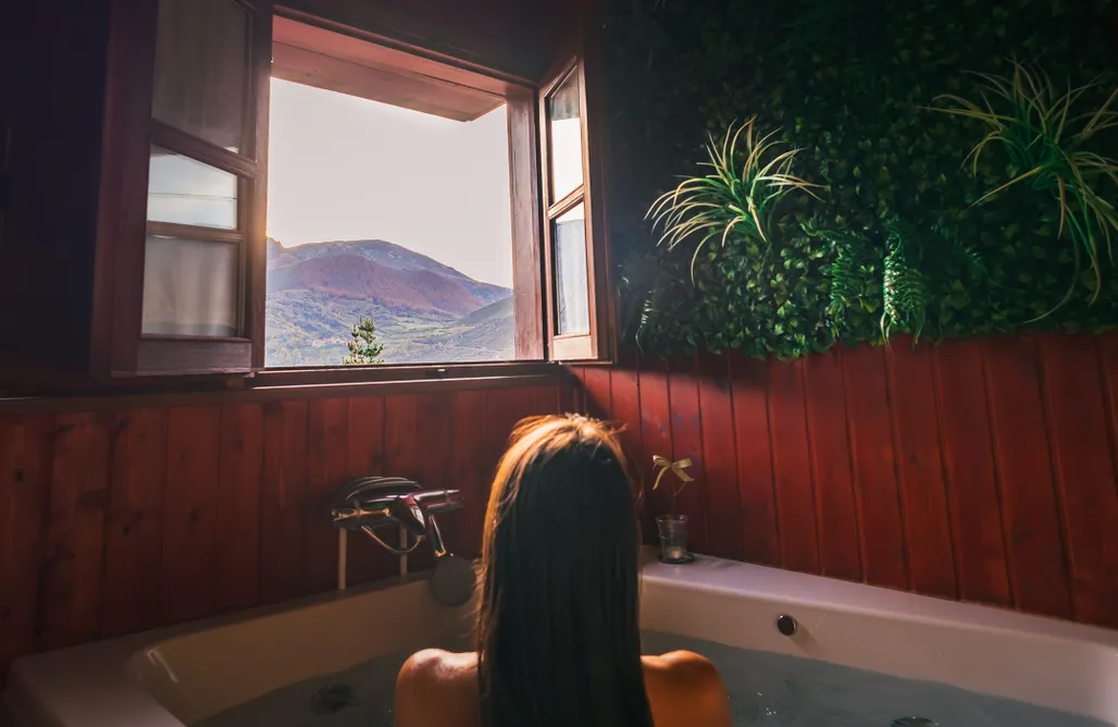 Cabaña con Jacuzzi Privado Parejas La Congosta, encantadora casita de montaña con jacuzzi 2