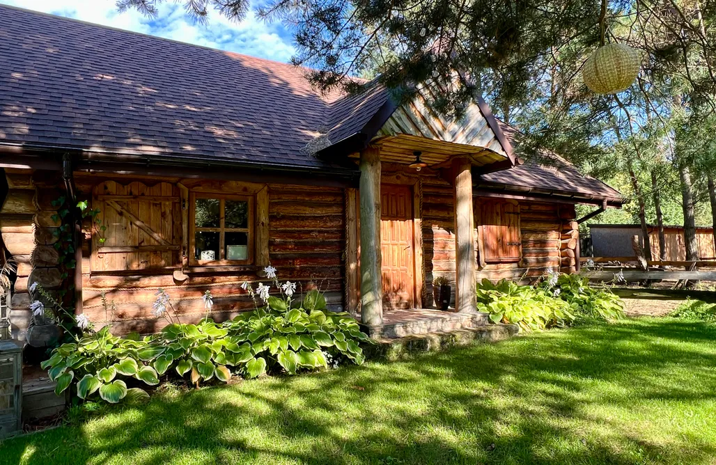 noclegi AlohaCamp Lavenda - Domek z bali z widokiem na rzekę - Basen, Jacuzzi, Sauna 5