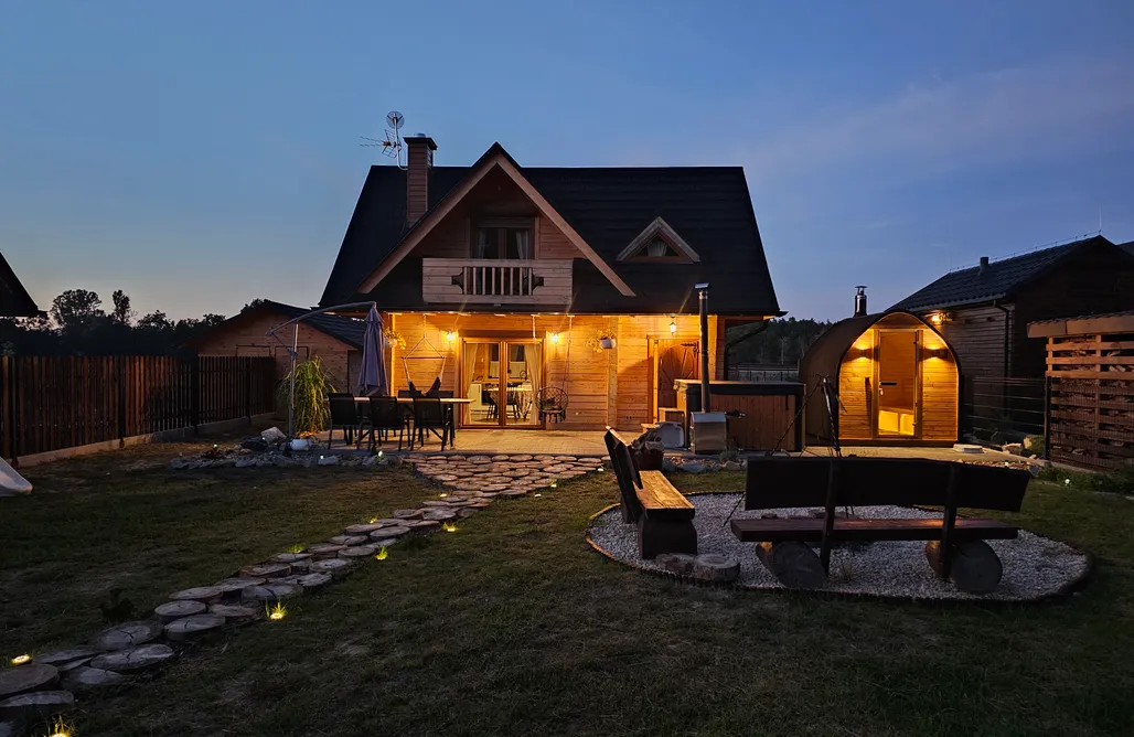 Leśne Zacisze 2 | Domek sauną i balią w cenie AlohaCamp