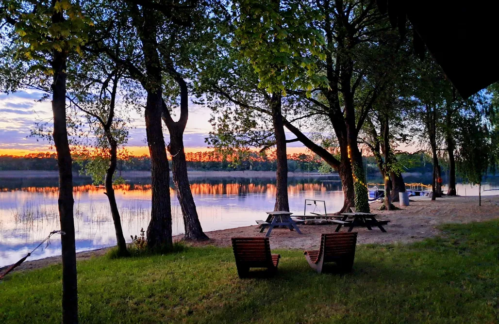 Skorzęcin Domki Nocleg w namiocie tipi nad jeziorem 1