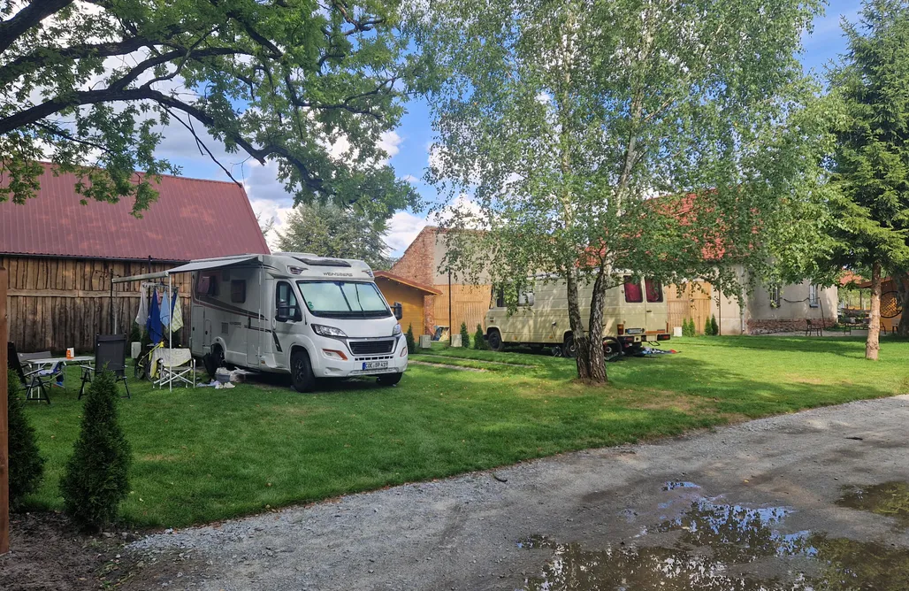 Sitio para autocaravanas y tiendas - Camp Colorado - Rancho Colorado AlohaCamp