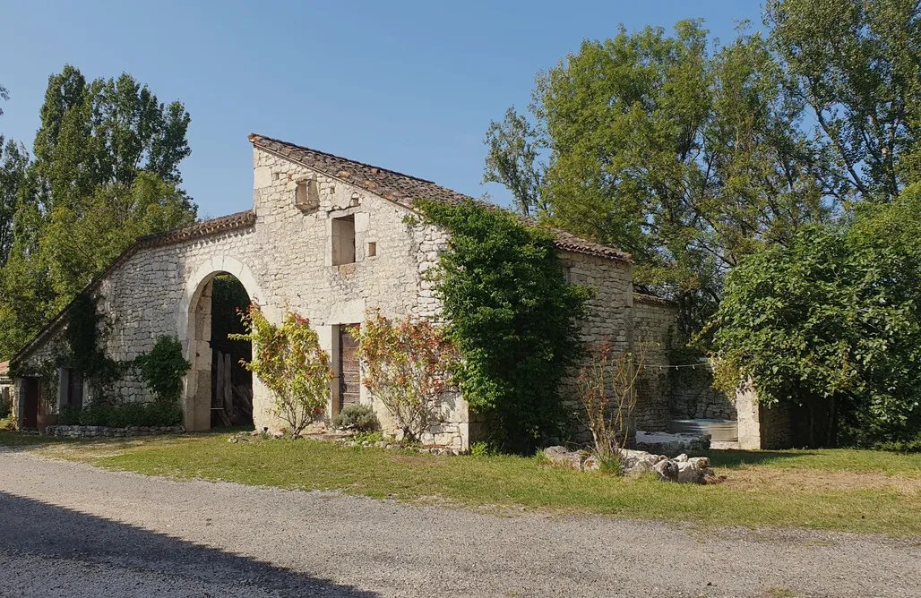 Mas Labrugade AlohaCamp