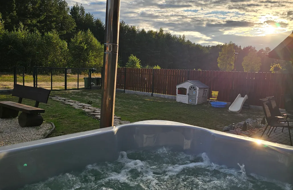 AlohaCamp accommodation Leśne Zacisze 1 | Domek sauną i balią w cenie  5