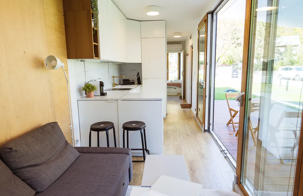 Glamping Nałęczów Kazielnik – Designerski nocleg w kontenerze wśród lessowych wąwozów 1