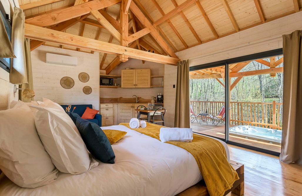 Nuit Insolite Pays De La Loire Cabanes Suspendues - SPA et Sauna privatifs 3