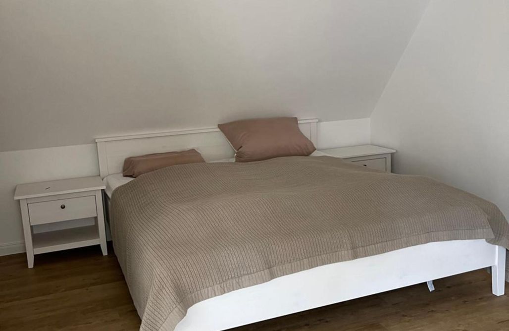 AlohaCamp Drei-Zimmer-Haus 2