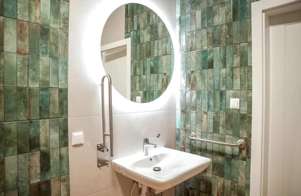 AlohaCamp NIWA - domek z balią & rustykalna sala 1