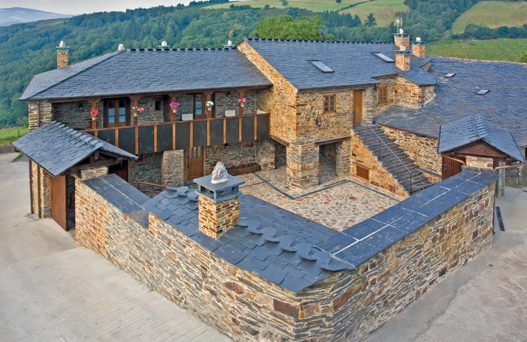 alojamientos AlohaCamp Balcón de Oscos 5