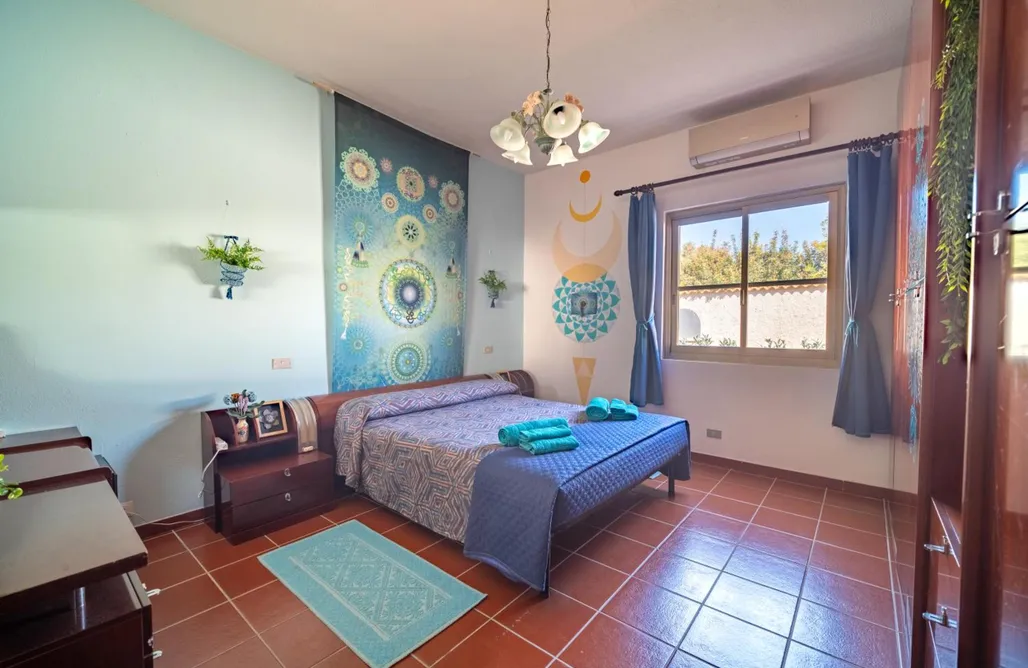 AlohaCamp Resonance Experience | Ensuite Near the Beach 2