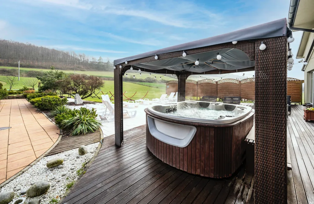 AlohaCamp accommodation Dosłońce Resort Wellness & Farm 5