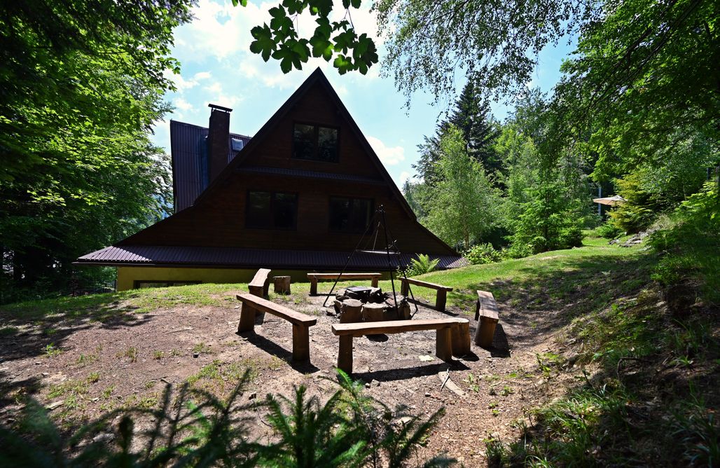 Weekend Majowy Wild House dom dla grup 15-23os z widokiem na góry 2