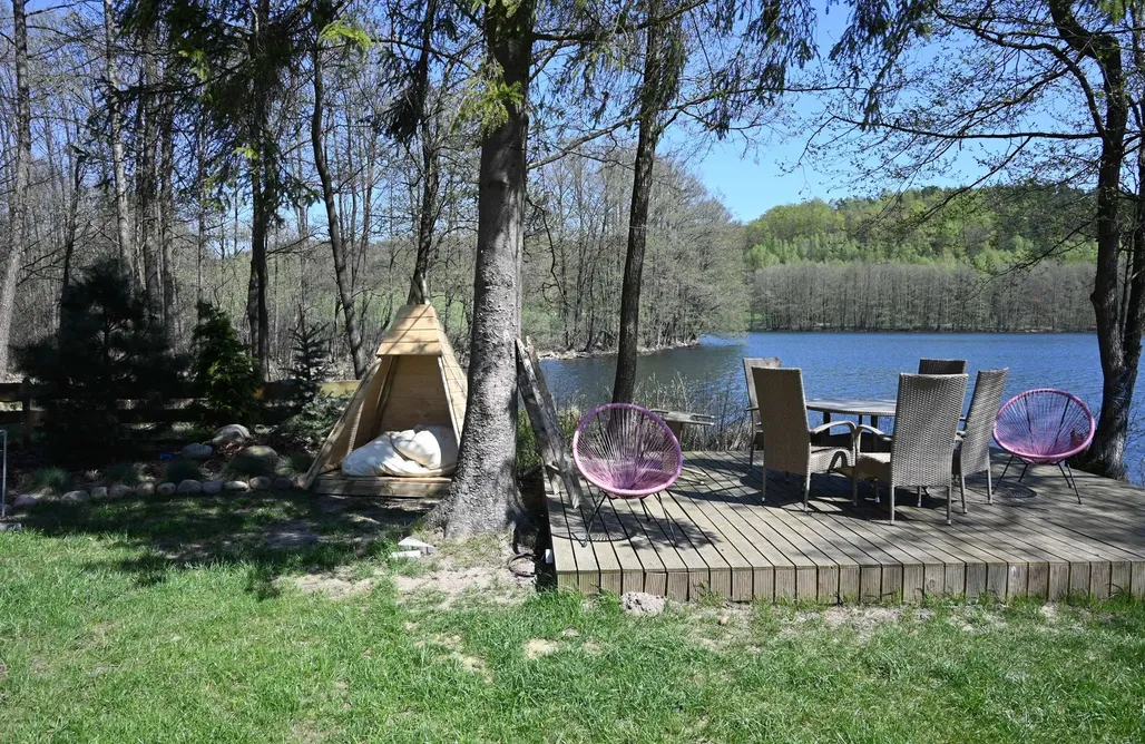 AlohaCamp Jezioro Marzeń na Kaszubach 1